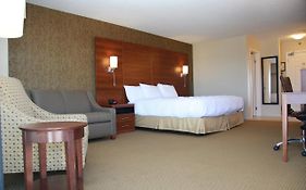 Budget Host Inn & Suites